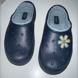 Crocs slip on shoes